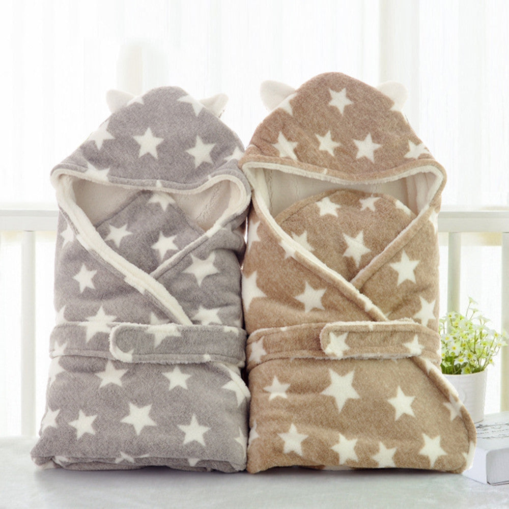 Cozy Printed Baby Swaddle – Soft, Warm, and Adorable