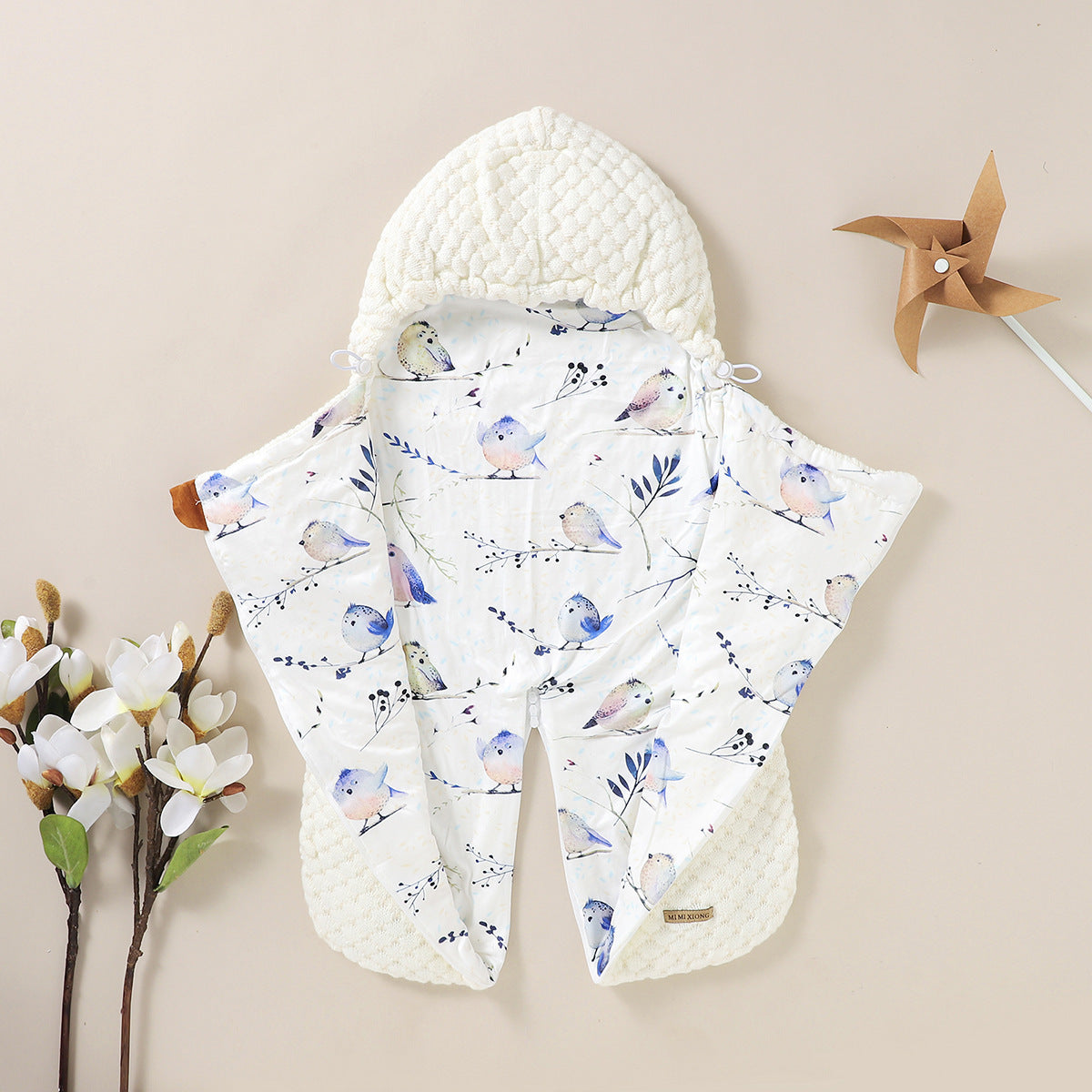 Cozy Newborn Cocoon Swaddle – Secure and Snuggly Comfort