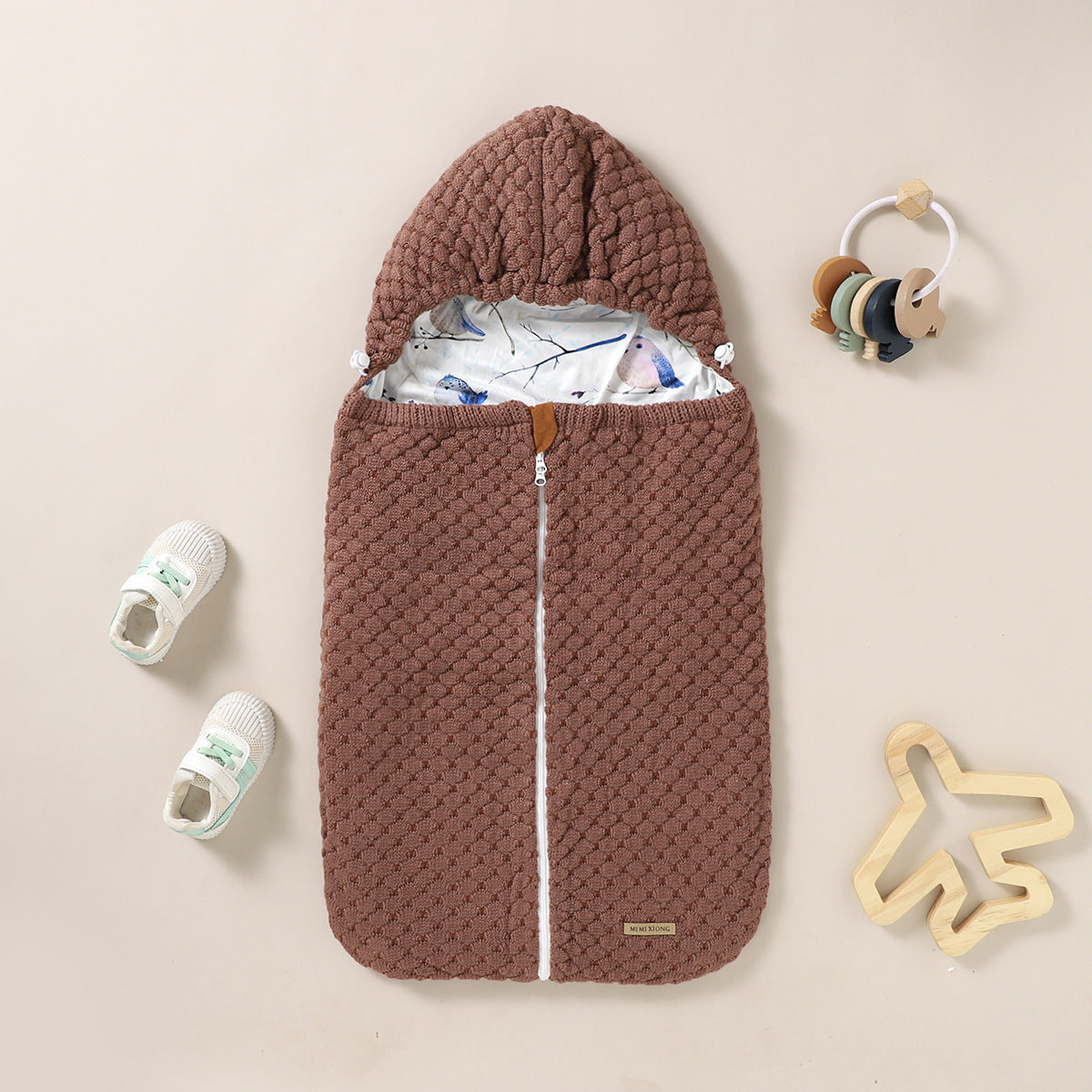 Cozy Newborn Cocoon Swaddle – Secure and Snuggly Comfort